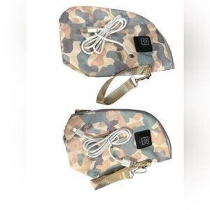 Insulated Heat or Cool Wristlet Bags with USB Charging for Baby Bottles, etc 2pk